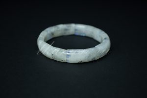 Браслет из лунного камня натурального 12*9 мм