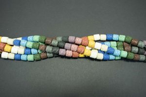 Лава вулканическая цветная цилиндр 8*8 мм
