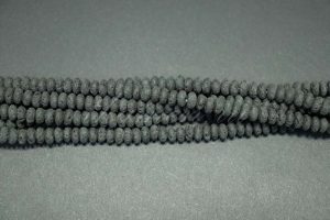Лава вулканическая рондель 4*2 мм