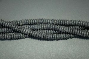 Лава вулканическая рондель 6*2 мм