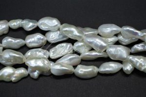 Жемчуг белый барочный ф/ф 13-18 мм